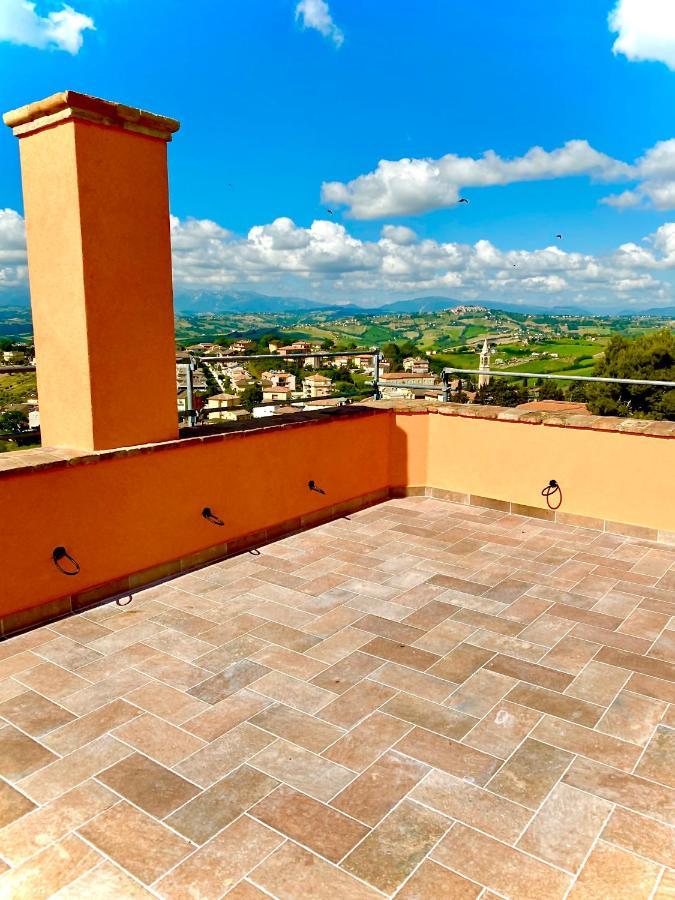 B&B Terrazza Sul Borgo Mogliano Exterior photo