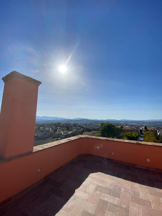 B&B Terrazza Sul Borgo Mogliano Exterior photo