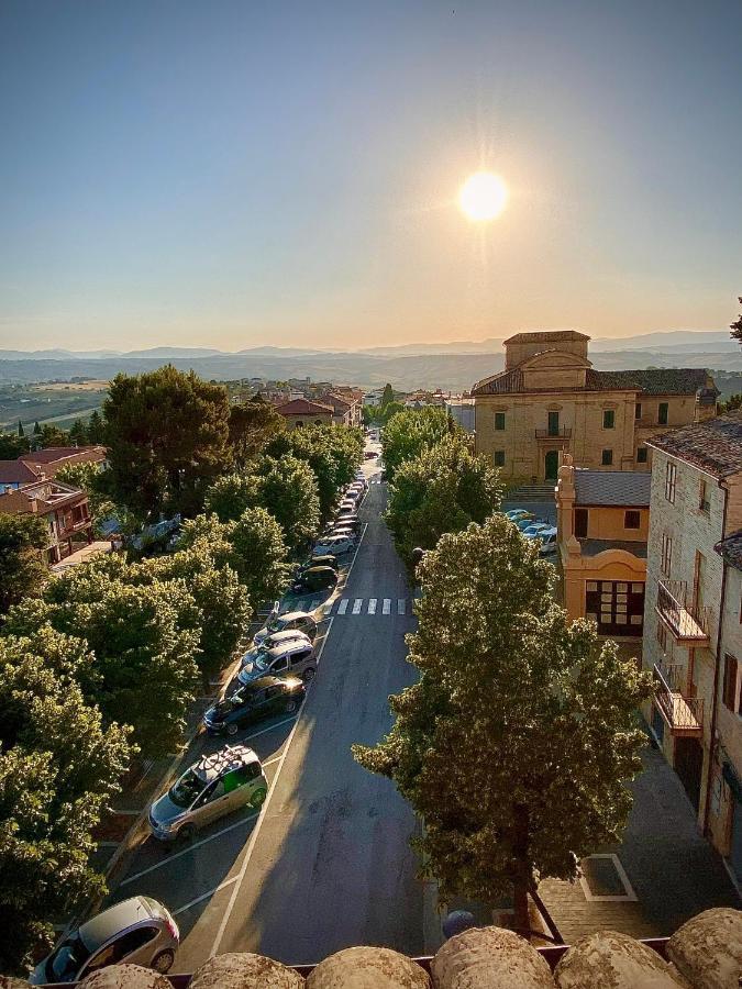 B&B Terrazza Sul Borgo Mogliano Exterior photo